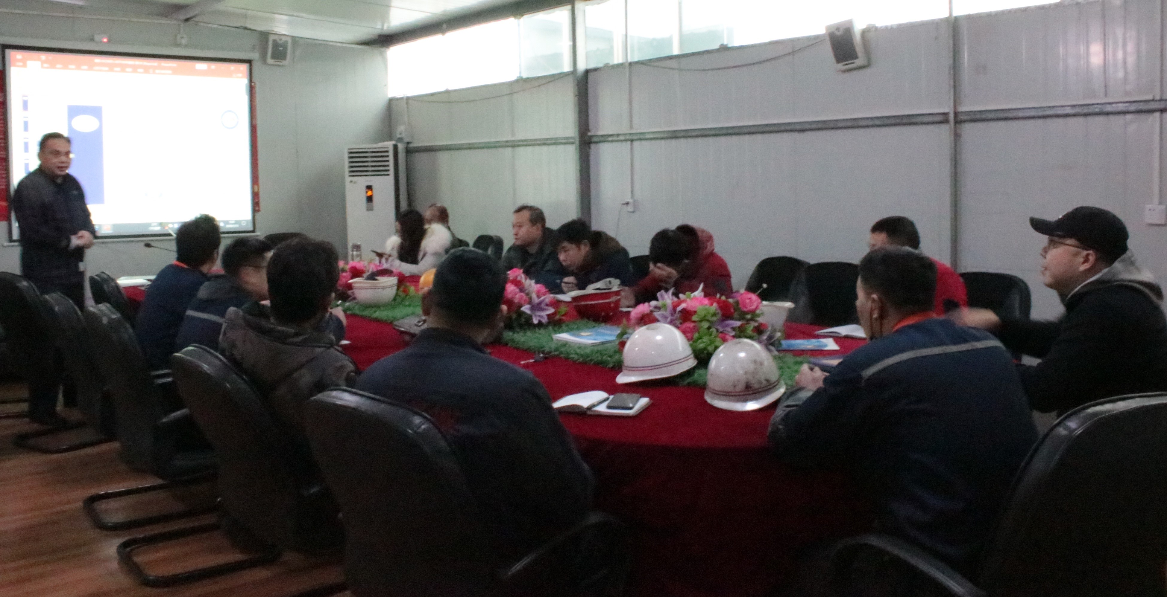 嘉禾福順機械實業(yè)有限公司,五金工具,建筑材料,工業(yè)風(fēng)扇配件